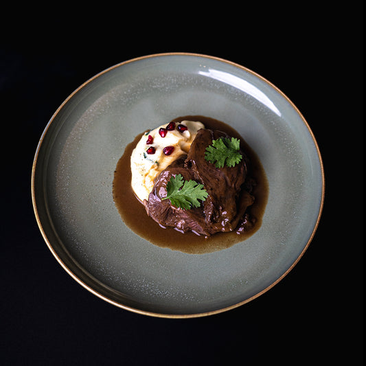 BEEF CHEEKS WITH POTATO PUREE AND SPINACH